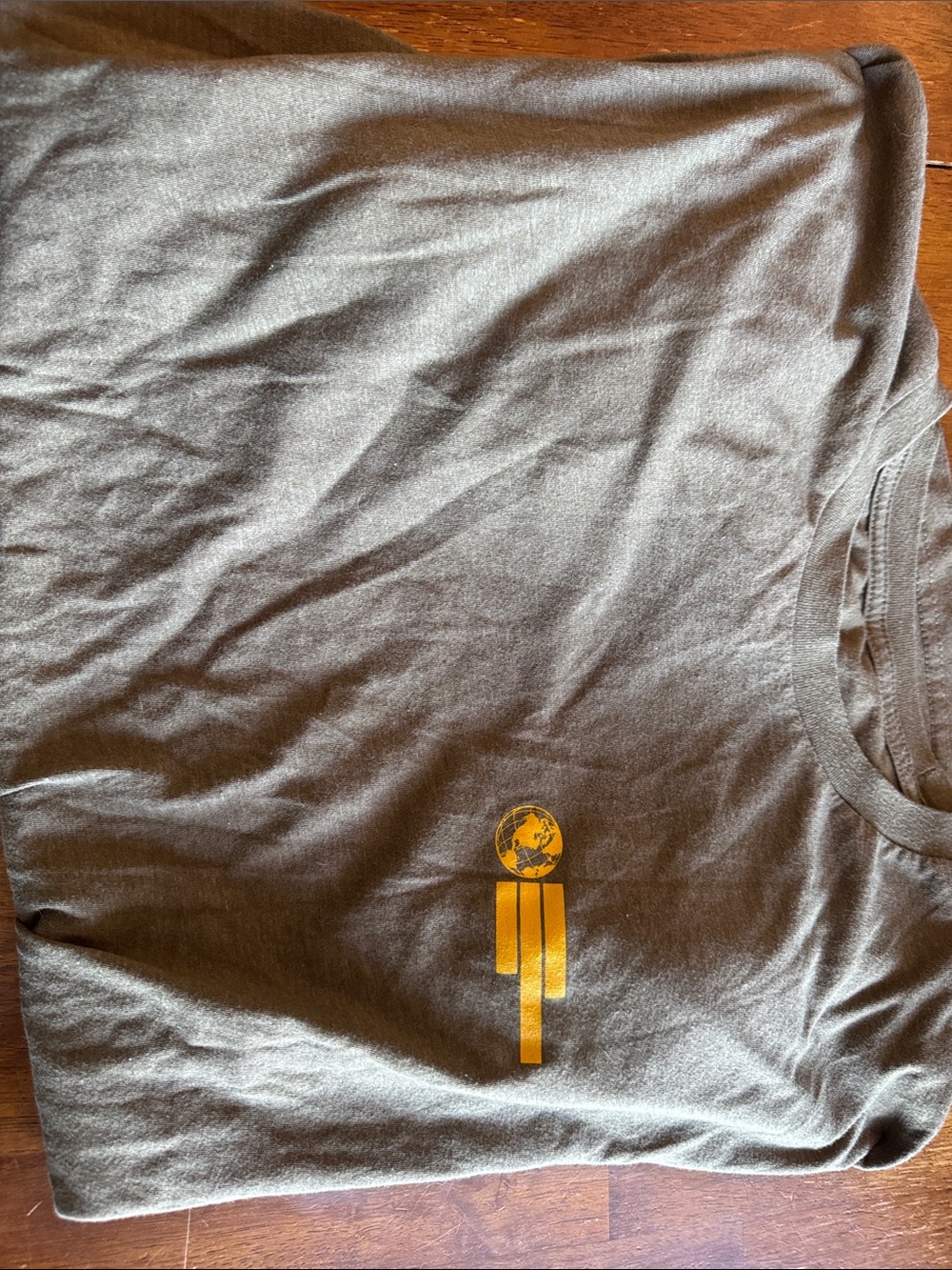 Men's Olive Green Short Sleeve Tee with Yellow Globe Accent